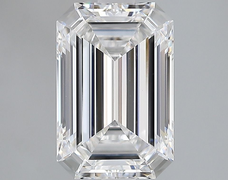IGI Emerald 2.17ct E VVS2 - Loose Lab Diamond: IGI Emerald 2.17ct E VVS2 - Loose Lab Diamond Item Specifics: Source: This Is A Real Diamond Grown In A Lab Not Mined. Carat: 2.17 Cut: - Color: E Clarity: VVS2 Polish: EX Symmetry: EX Measurements: 9