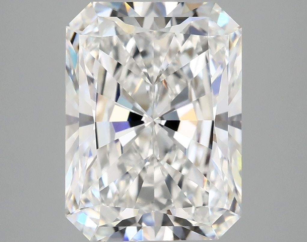 IGI Radiant 4.96ct E VVS2 - Loose Lab Diamond: IGI Radiant 4.96ct E VVS2 - Loose Lab Diamond Item Specifics: Source: This Is A Real Diamond Grown In A Lab Not Mined. Carat: 4.96 Cut: - Color: E Clarity: VVS2 Polish: EX Symmetry: EX Measurements: 1