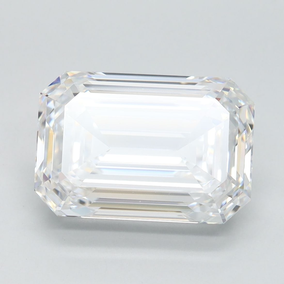 IGI Emerald 3.67ct D IF - Loose Lab Diamond: IGI Emerald 3.67ct D IF - Loose Lab Diamond Item Specifics: Source: This Is A Real Diamond Grown In A Lab Not Mined. Carat: 3.67 Cut: - Color: D Clarity: IF Polish: EX Symmetry: EX Measurements: 10.45
