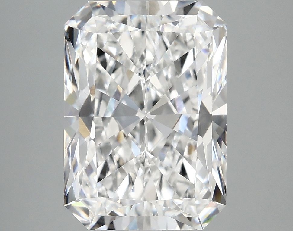 IGI Radiant 4.18ct D VVS2 - Loose Lab Diamond: IGI Radiant 4.18ct D VVS2 - Loose Lab Diamond Item Specifics: Source: This Is A Real Diamond Grown In A Lab Not Mined. Carat: 4.18 Cut: - Color: D Clarity: VVS2 Polish: EX Symmetry: EX Measurements: 1