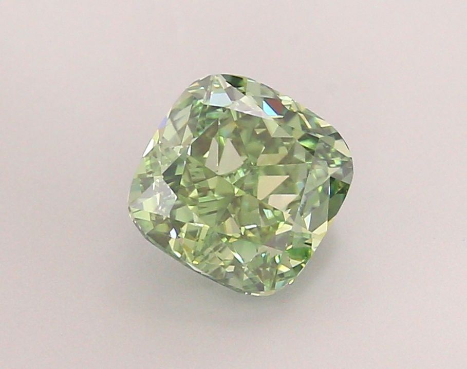 IGI Cushion Modified 2.0ct Fancy Vivid Green VVS2 - Loose Lab Diamond: IGI Cushion Modified 2.0ct Fancy Vivid Green VVS2 - Loose Lab Diamond Item Specifics: Source: This Is A Real Diamond Grown In A Lab Not Mined. Carat: 2.0 Cut: - Color: Fancy Vivid Green Clarity: VVS2 