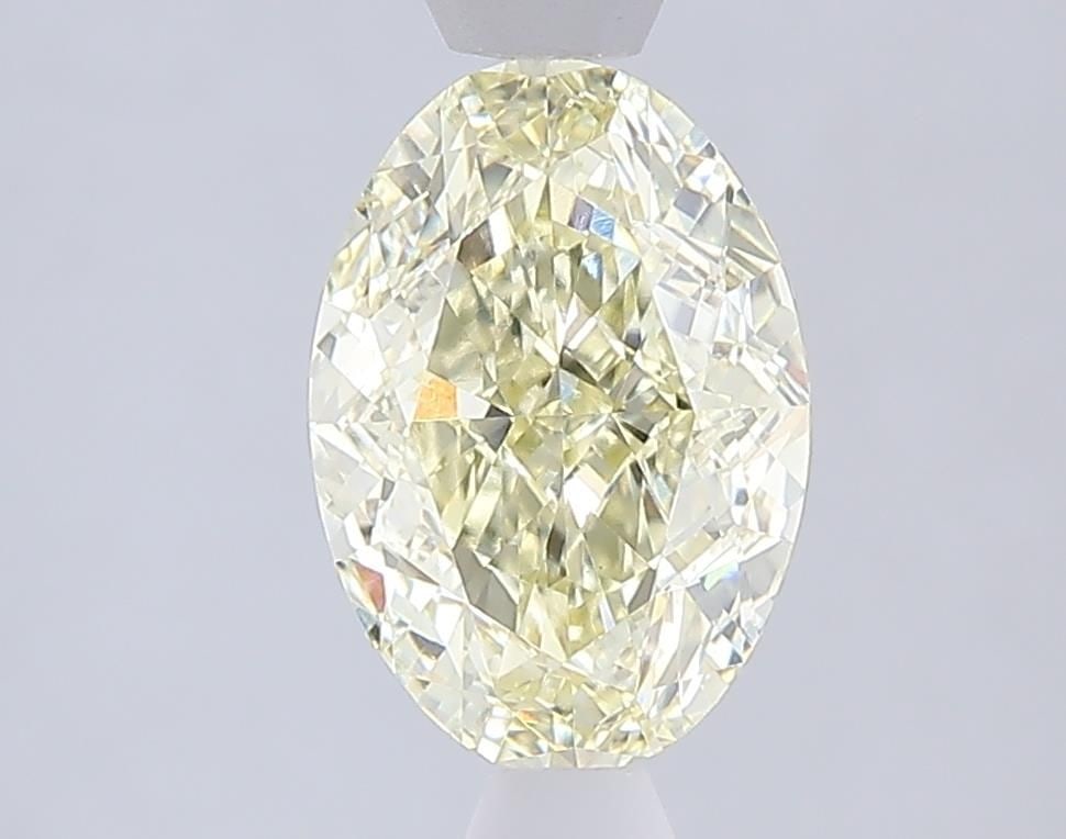IGI Oval 2.04ct Fancy Yellow VVS2 - Loose Lab Diamond: IGI Oval 2.04ct Fancy Yellow VVS2 - Loose Lab Diamond Item Specifics: Source: This Is A Real Diamond Grown In A Lab Not Mined. Carat: 2.04 Cut: - Color: Fancy Yellow Clarity: VVS2 Polish: EX Symmetry: