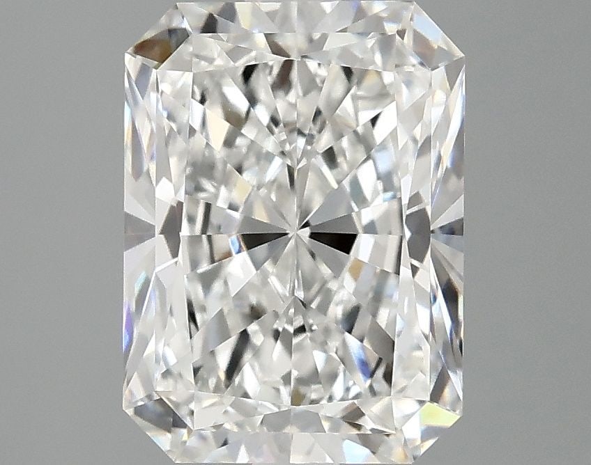 IGI Radiant 3.08ct F VVS2 - Loose Lab Diamond: IGI Radiant 3.08ct F VVS2 - Loose Lab Diamond Item Specifics: Source: This Is A Real Diamond Grown In A Lab Not Mined. Carat: 3.08 Cut: - Color: F Clarity: VVS2 Polish: EX Symmetry: EX Measurements: 9