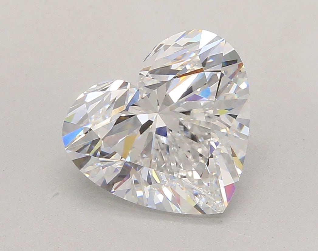 IGI Heart 4.05ct D VVS2 - Loose Lab Diamond: IGI Heart 4.05ct D VVS2 - Loose Lab Diamond Item Specifics: Source: This Is A Real Diamond Grown In A Lab Not Mined. Carat: 4.05 Cut: - Color: D Clarity: VVS2 Polish: EX Symmetry: EX Measurements: 9.7