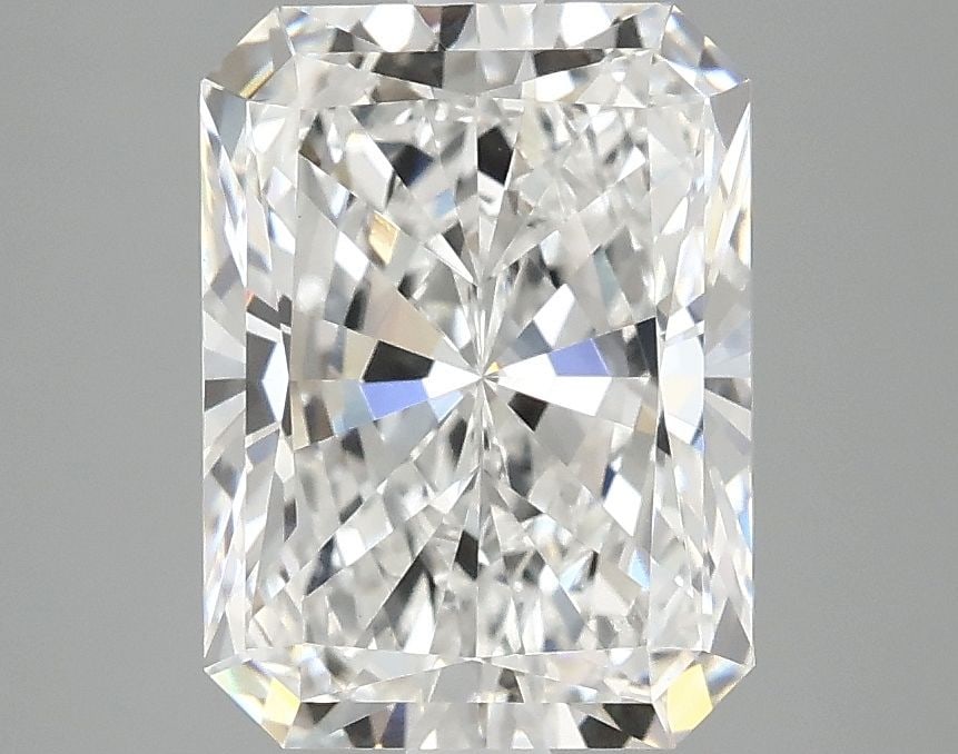 IGI Radiant 3.09ct E VVS2 - Loose Lab Diamond: IGI Radiant 3.09ct E VVS2 - Loose Lab Diamond Item Specifics: Source: This Is A Real Diamond Grown In A Lab Not Mined. Carat: 3.09 Cut: - Color: E Clarity: VVS2 Polish: EX Symmetry: EX Measurements: 9