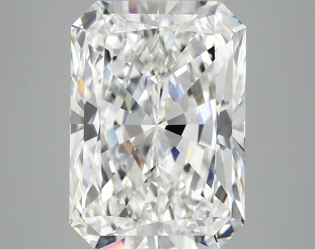 IGI Radiant 4.97ct D VVS2 - Loose Lab Diamond: IGI Radiant 4.97ct D VVS2 - Loose Lab Diamond Item Specifics: Source: This Is A Real Diamond Grown In A Lab Not Mined. Carat: 4.97 Cut: - Color: D Clarity: VVS2 Polish: EX Symmetry: EX Measurements: 1