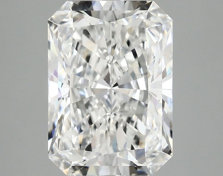 IGI Radiant 3.08ct E VVS2 - Loose Lab Diamond: IGI Radiant 3.08ct E VVS2 - Loose Lab Diamond Item Specifics: Source: This Is A Real Diamond Grown In A Lab Not Mined. Carat: 3.08 Cut: - Color: E Clarity: VVS2 Polish: EX Symmetry: EX Measurements: 1
