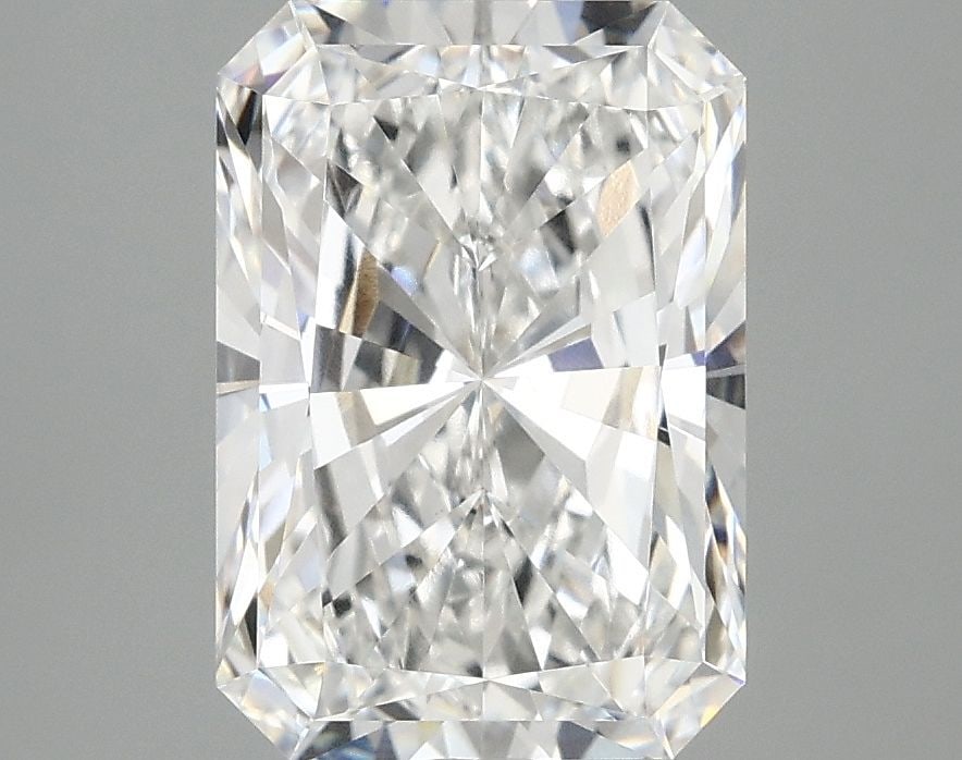 IGI Radiant 3.09ct E VVS2 - Loose Lab Diamond: IGI Radiant 3.09ct E VVS2 - Loose Lab Diamond Item Specifics: Source: This Is A Real Diamond Grown In A Lab Not Mined. Carat: 3.09 Cut: - Color: E Clarity: VVS2 Polish: EX Symmetry: EX Measurements: 1