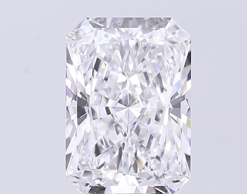 GIA Radiant 4.0ct E VVS1 - Loose Lab Diamond: GIA Radiant 4.0ct E VVS1 - Loose Lab Diamond Item Specifics: Source: This Is A Real Diamond Grown In A Lab Not Mined. Carat: 4.0 Cut: - Color: E Clarity: VVS1 Polish: EX Symmetry: EX Measurements: 11.