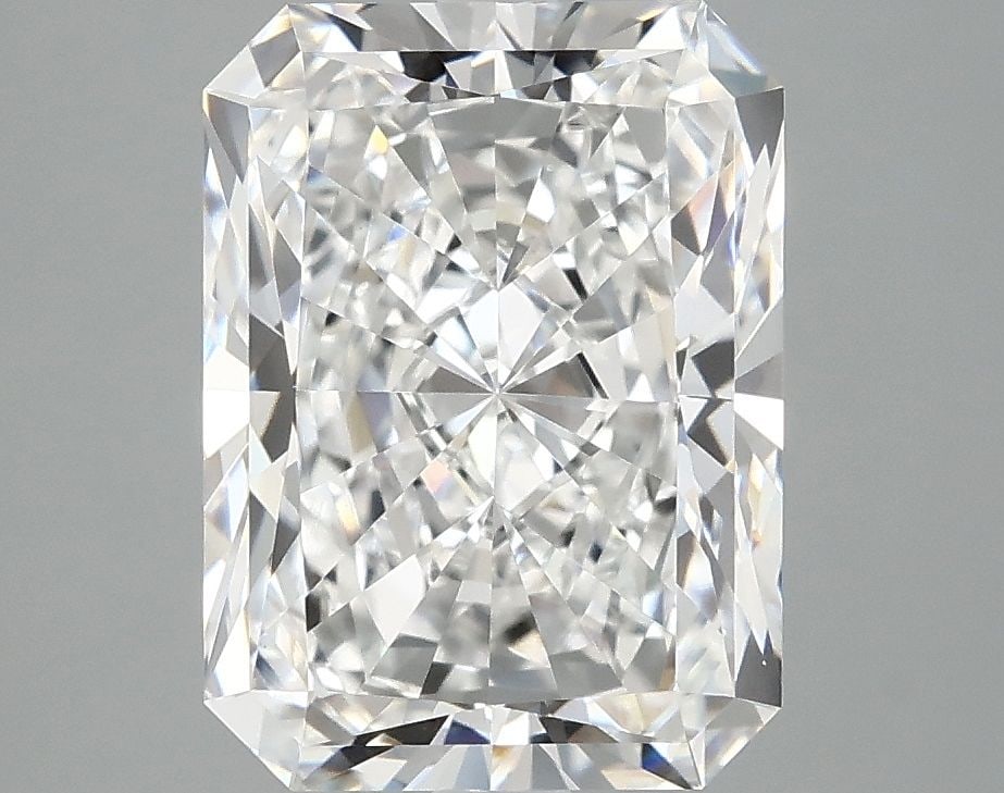 IGI Radiant 4.06ct E VVS2 - Loose Lab Diamond: IGI Radiant 4.06ct E VVS2 - Loose Lab Diamond Item Specifics: Source: This Is A Real Diamond Grown In A Lab Not Mined. Carat: 4.06 Cut: - Color: E Clarity: VVS2 Polish: EX Symmetry: EX Measurements: 1