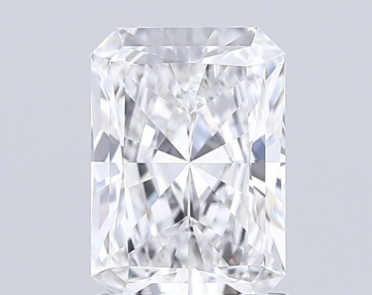 IGI Radiant 1.5ct E VVS1 - Loose Lab Diamond: IGI Radiant 1.5ct E VVS1 - Loose Lab Diamond Item Specifics: Source: This Is A Real Diamond Grown In A Lab Not Mined. Carat: 1.5 Cut: - Color: E Clarity: VVS1 Polish: EX Symmetry: EX Measurements: 8.1
