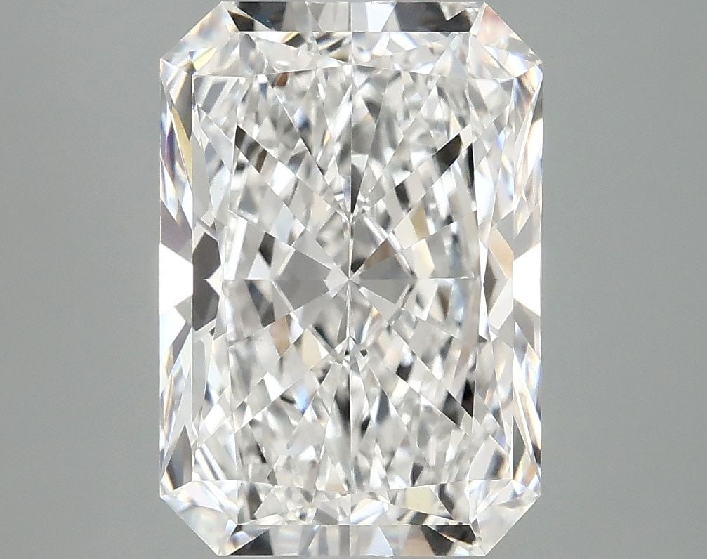 IGI Radiant 4.02ct E VVS2 - Loose Lab Diamond: IGI Radiant 4.02ct E VVS2 - Loose Lab Diamond Item Specifics: Source: This Is A Real Diamond Grown In A Lab Not Mined. Carat: 4.02 Cut: - Color: E Clarity: VVS2 Polish: EX Symmetry: EX Measurements: 1