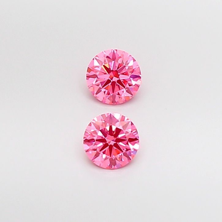 IGI Round 0.53ct Fancy Vivid Pink VVS2 - Loose Lab Diamond: IGI Round 0.53ct Fancy Vivid Pink VVS2 - Loose Lab Diamond Item Specifics: Source: This Is A Real Diamond Grown In A Lab Not Mined. Carat: 0.53 Cut: EX Color: Fancy Vivid Pink Clarity: VVS2 Polish: EX
