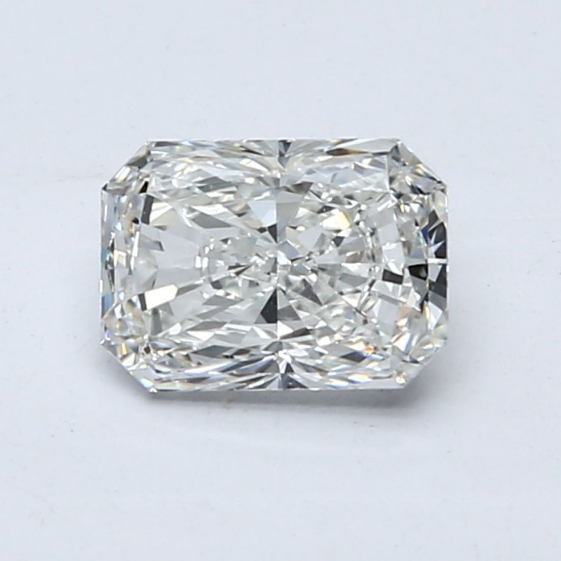 IGI Radiant 2.08ct E VVS2 - Loose Lab Diamond: IGI Radiant 2.08ct E VVS2 - Loose Lab Diamond Item Specifics: Source: This Is A Real Diamond Grown In A Lab Not Mined. Carat: 2.08 Cut: - Color: E Clarity: VVS2 Polish: EX Symmetry: EX Measurements: 9