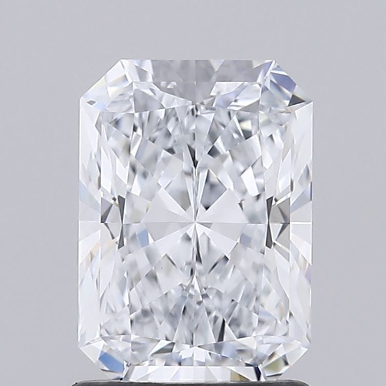 IGI Radiant 1.43ct E VVS2 - Loose Lab Diamond: IGI Radiant 1.43ct E VVS2 - Loose Lab Diamond Item Specifics: Source: This Is A Real Diamond Grown In A Lab Not Mined. Carat: 1.43 Cut: - Color: E Clarity: VVS2 Polish: EX Symmetry: EX Measurements: 7