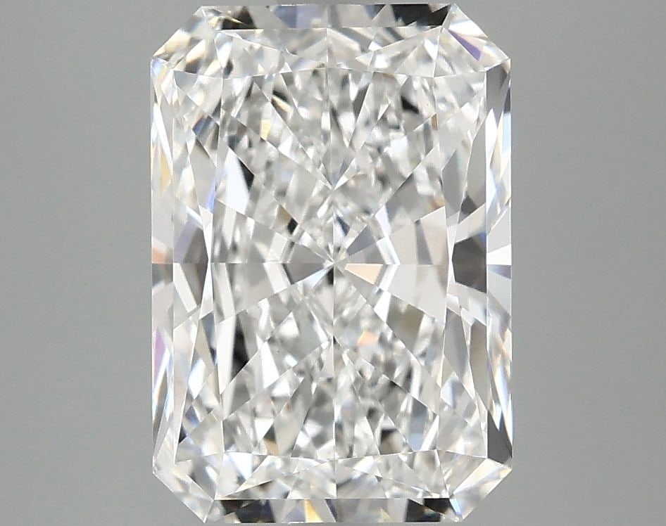 IGI Radiant 3.07ct E VVS2 - Loose Lab Diamond: IGI Radiant 3.07ct E VVS2 - Loose Lab Diamond Item Specifics: Source: This Is A Real Diamond Grown In A Lab Not Mined. Carat: 3.07 Cut: - Color: E Clarity: VVS2 Polish: EX Symmetry: EX Measurements: 1