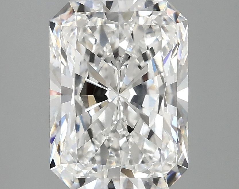 IGI Radiant 2.98ct E VVS2 - Loose Lab Diamond: IGI Radiant 2.98ct E VVS2 - Loose Lab Diamond Item Specifics: Source: This Is A Real Diamond Grown In A Lab Not Mined. Carat: 2.98 Cut: - Color: E Clarity: VVS2 Polish: EX Symmetry: EX Measurements: 9