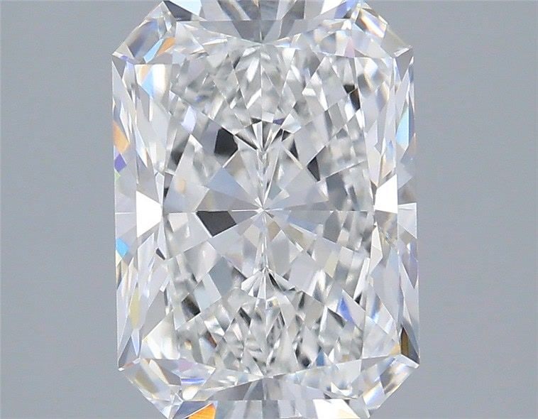 IGI Radiant 2.0ct E VVS1 - Loose Lab Diamond: IGI Radiant 2.0ct E VVS1 - Loose Lab Diamond Item Specifics: Source: This Is A Real Diamond Grown In A Lab Not Mined. Carat: 2.0 Cut: - Color: E Clarity: VVS1 Polish: EX Symmetry: EX Measurements: 8.7