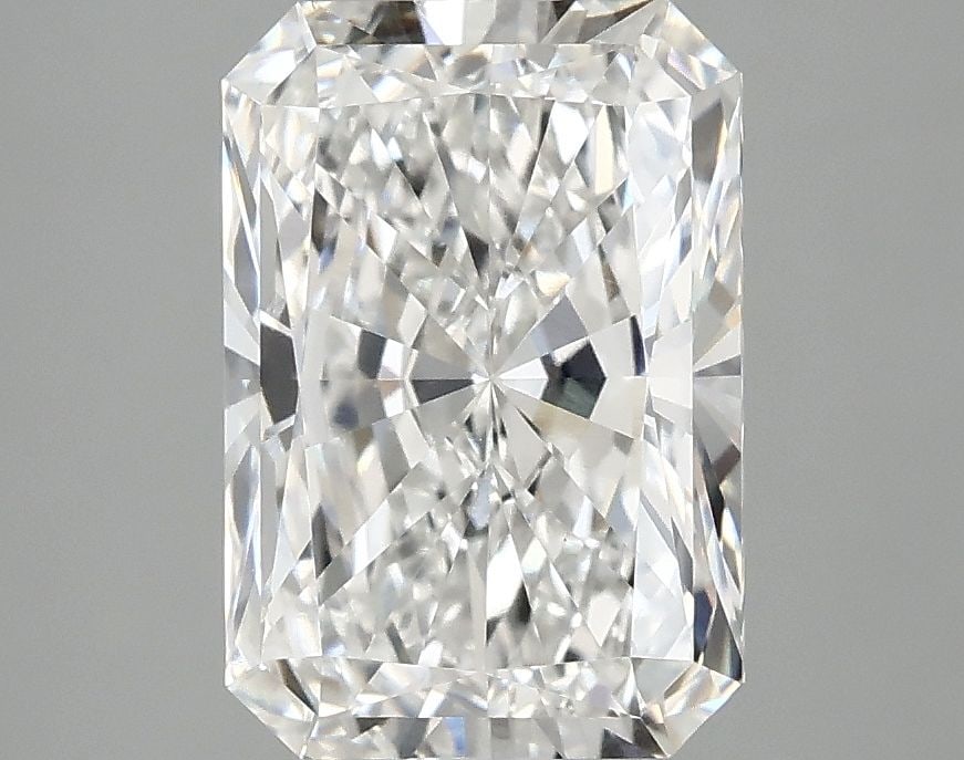 IGI Radiant 2.93ct E VVS2 - Loose Lab Diamond: IGI Radiant 2.93ct E VVS2 - Loose Lab Diamond Item Specifics: Source: This Is A Real Diamond Grown In A Lab Not Mined. Carat: 2.93 Cut: - Color: E Clarity: VVS2 Polish: EX Symmetry: EX Measurements: 1