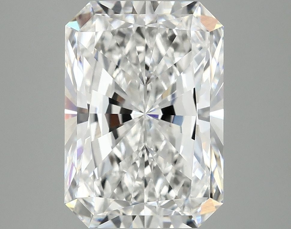 IGI Radiant 4.09ct E VVS2 - Loose Lab Diamond: IGI Radiant 4.09ct E VVS2 - Loose Lab Diamond Item Specifics: Source: This Is A Real Diamond Grown In A Lab Not Mined. Carat: 4.09 Cut: - Color: E Clarity: VVS2 Polish: EX Symmetry: EX Measurements: 1