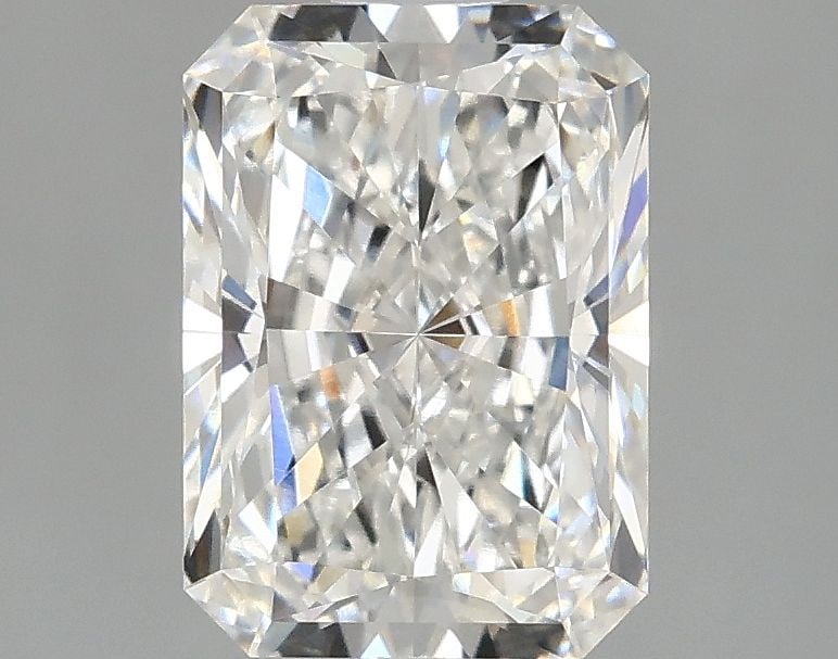 IGI Radiant 2.08ct E VVS2 - Loose Lab Diamond: IGI Radiant 2.08ct E VVS2 - Loose Lab Diamond Item Specifics: Source: This Is A Real Diamond Grown In A Lab Not Mined. Carat: 2.08 Cut: - Color: E Clarity: VVS2 Polish: EX Symmetry: EX Measurements: 8