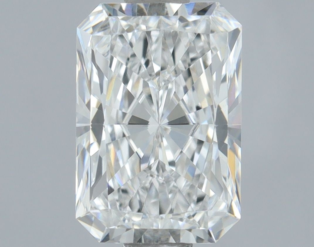 IGI Radiant 1.01ct E VVS2 - Loose Lab Diamond: IGI Radiant 1.01ct E VVS2 - Loose Lab Diamond Item Specifics: Source: This Is A Real Diamond Grown In A Lab Not Mined. Carat: 1.01 Cut: - Color: E Clarity: VVS2 Polish: EX Symmetry: EX Measurements: 7