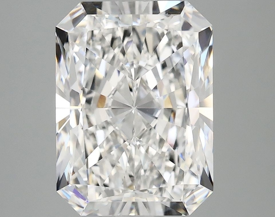 IGI Radiant 3.73ct E VVS2 - Loose Lab Diamond: IGI Radiant 3.73ct E VVS2 - Loose Lab Diamond Item Specifics: Source: This Is A Real Diamond Grown In A Lab Not Mined. Carat: 3.73 Cut: - Color: E Clarity: VVS2 Polish: EX Symmetry: EX Measurements: 1