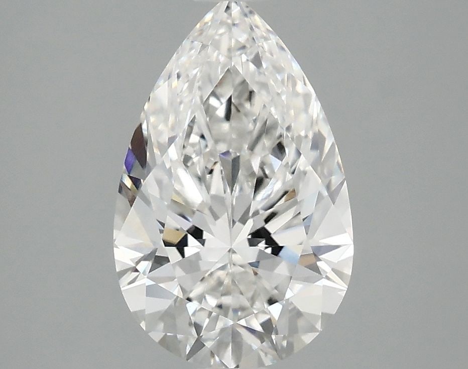 IGI Pear 2.04ct E VVS2 - Loose Lab Diamond: IGI Pear 2.04ct E VVS2 - Loose Lab Diamond Item Specifics: Source: This Is A Real Diamond Grown In A Lab Not Mined. Carat: 2.04 Cut: - Color: E Clarity: VVS2 Polish: EX Symmetry: EX Measurements: 11.0