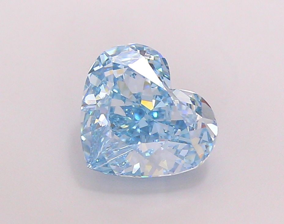 IGI Heart 3.23ct Fancy Vivid Blue VVS2 - Loose Lab Diamond: IGI Heart 3.23ct Fancy Vivid Blue VVS2 - Loose Lab Diamond Item Specifics: Source: This Is A Real Diamond Grown In A Lab Not Mined. Carat: 3.23 Cut: - Color: Fancy Vivid Blue Clarity: VVS2 Polish: EX 