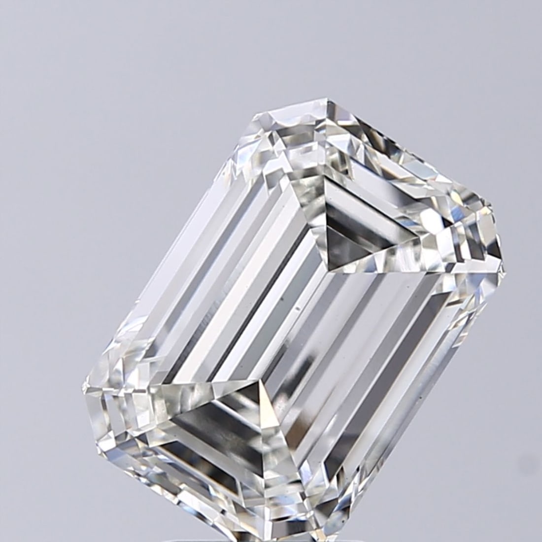 IGI Emerald 4.24ct H VVS2 - Loose Lab Diamond: IGI Emerald 4.24ct H VVS2 - Loose Lab Diamond Item Specifics: Source: This Is A Real Diamond Grown In A Lab Not Mined. Carat: 4.24 Cut: - Color: H Clarity: VVS2 Polish: EX Symmetry: EX Measurements: 1