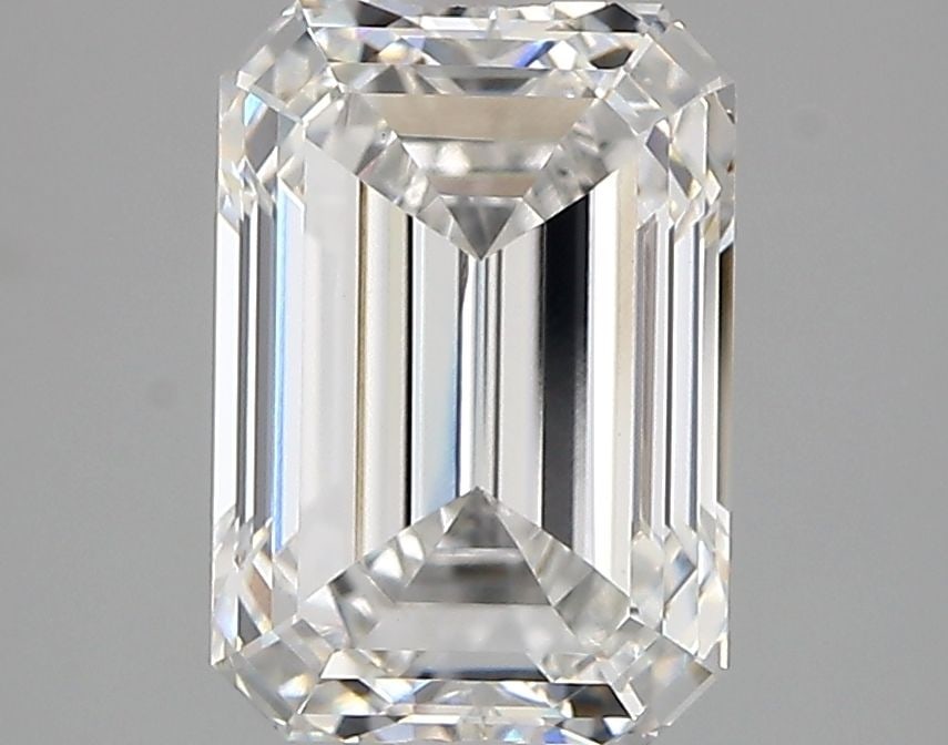 IGI Emerald 2.8ct E VVS2 - Loose Lab Diamond: IGI Emerald 2.8ct E VVS2 - Loose Lab Diamond Item Specifics: Source: This Is A Real Diamond Grown In A Lab Not Mined. Carat: 2.8 Cut: - Color: E Clarity: VVS2 Polish: EX Symmetry: EX Measurements: 9.5