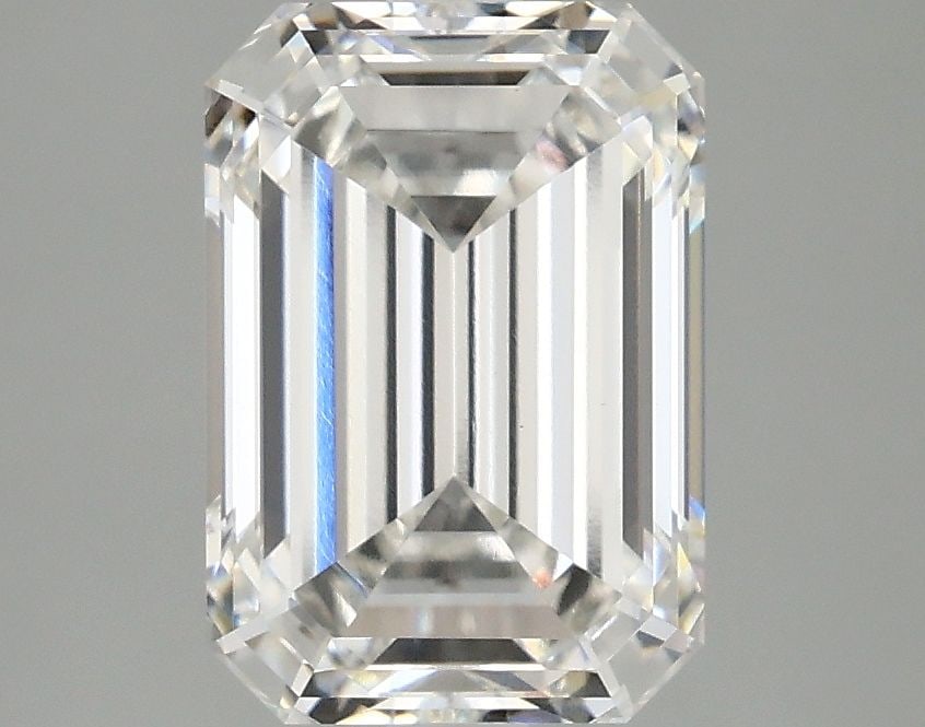 IGI Emerald 3.1ct E VVS2 - Loose Lab Diamond: IGI Emerald 3.1ct E VVS2 - Loose Lab Diamond Item Specifics: Source: This Is A Real Diamond Grown In A Lab Not Mined. Carat: 3.1 Cut: - Color: E Clarity: VVS2 Polish: EX Symmetry: EX Measurements: 9.9