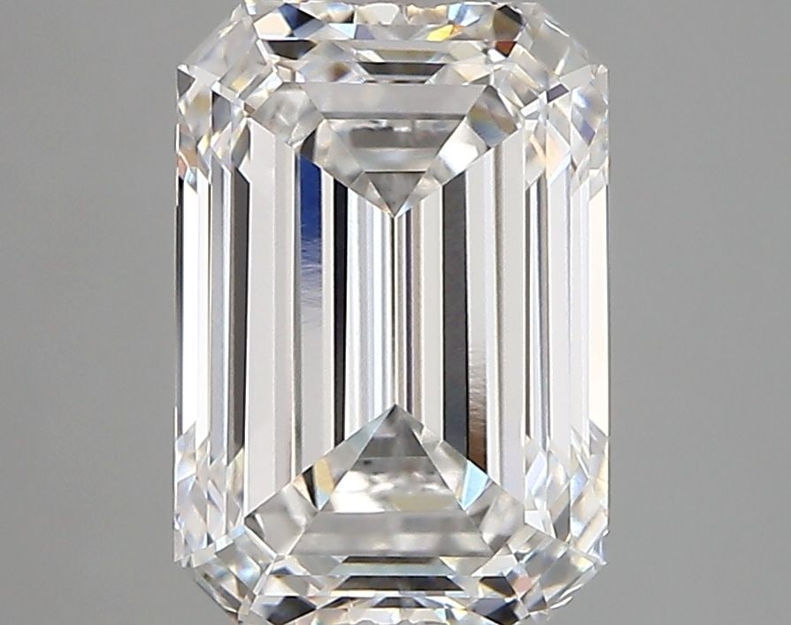 IGI Emerald 3.27ct E FL - Loose Lab Diamond: IGI Emerald 3.27ct E FL - Loose Lab Diamond Item Specifics: Source: This Is A Real Diamond Grown In A Lab Not Mined. Carat: 3.27 Cut: - Color: E Clarity: FL Polish: EX Symmetry: EX Measurements: 10.14