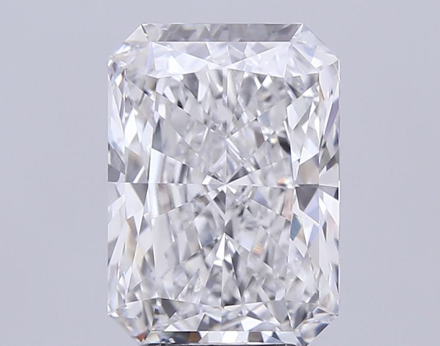 IGI Radiant 5.26ct E VVS2 - Loose Lab Diamond: IGI Radiant 5.26ct E VVS2 - Loose Lab Diamond Item Specifics: Source: This Is A Real Diamond Grown In A Lab Not Mined. Carat: 5.26 Cut: - Color: E Clarity: VVS2 Polish: EX Symmetry: EX Measurements: 1
