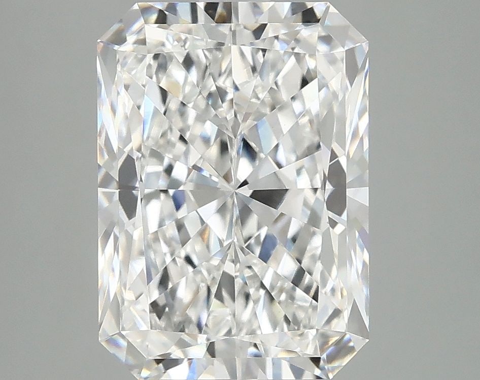IGI Radiant 4.02ct E VVS2 - Loose Lab Diamond: IGI Radiant 4.02ct E VVS2 - Loose Lab Diamond Item Specifics: Source: This Is A Real Diamond Grown In A Lab Not Mined. Carat: 4.02 Cut: - Color: E Clarity: VVS2 Polish: EX Symmetry: EX Measurements: 1