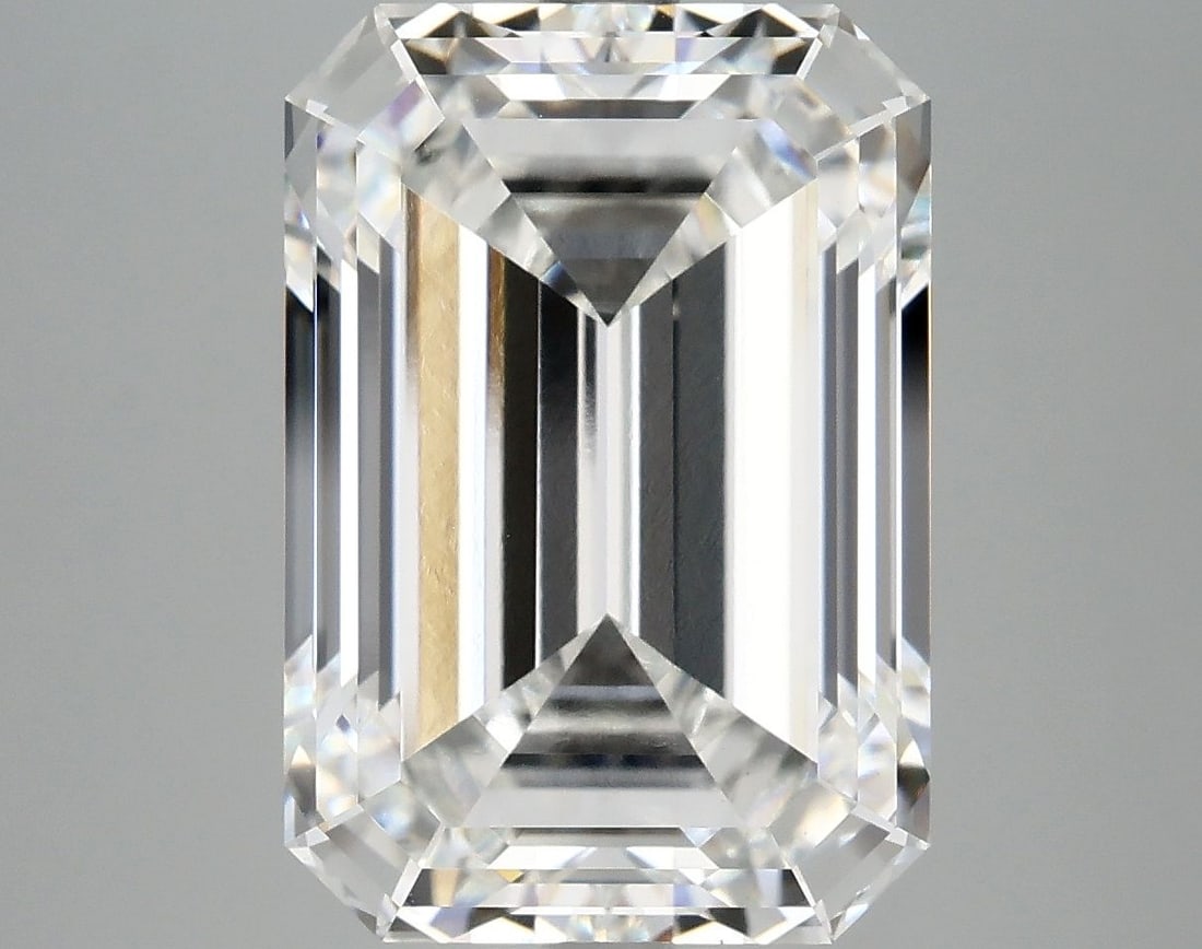 IGI Emerald 8.52ct F VVS2 - Loose Lab Diamond: IGI Emerald 8.52ct F VVS2 - Loose Lab Diamond Item Specifics: Source: This Is A Real Diamond Grown In A Lab Not Mined. Carat: 8.52 Cut: - Color: F Clarity: VVS2 Polish: EX Symmetry: EX Measurements: 1