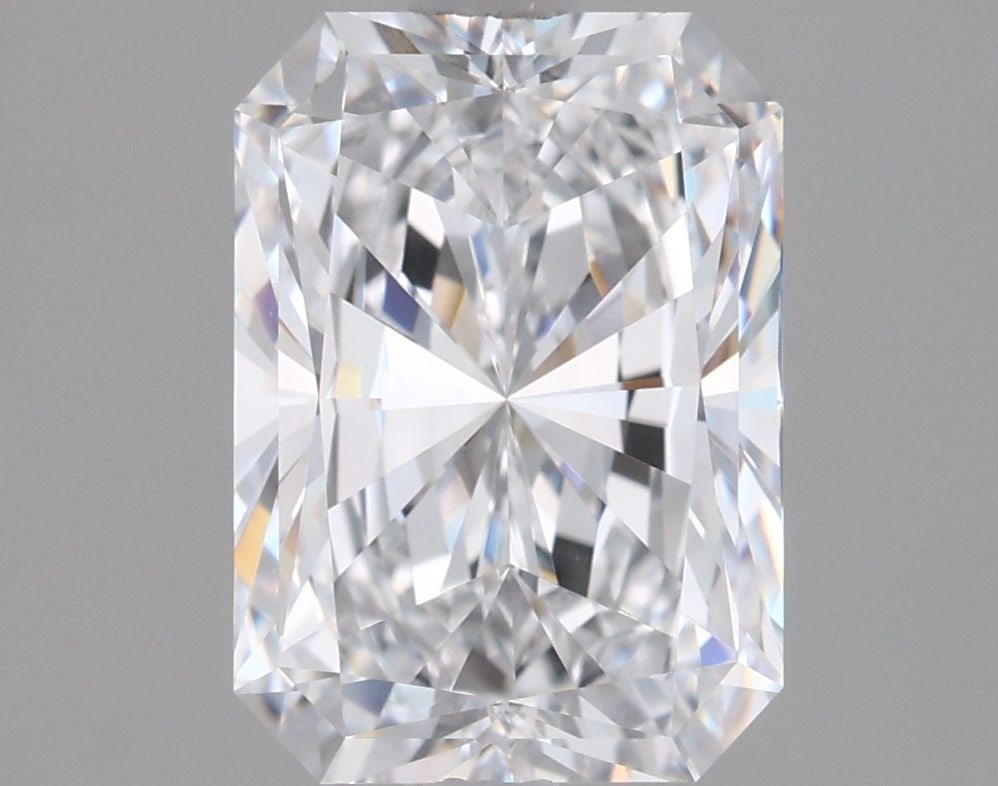 IGI Radiant 2.5ct D VVS1 - Loose Lab Diamond: IGI Radiant 2.5ct D VVS1 - Loose Lab Diamond Item Specifics: Source: This Is A Real Diamond Grown In A Lab Not Mined. Carat: 2.5 Cut: - Color: D Clarity: VVS1 Polish: EX Symmetry: EX Measurements: