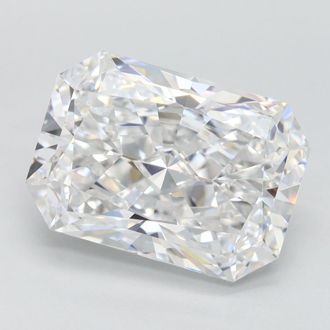 IGI Radiant 3.22ct D IF - Loose Lab Diamond: IGI Radiant 3.22ct D IF - Loose Lab Diamond Item Specifics: Source: This Is A Real Diamond Grown In A Lab Not Mined. Carat: 3.22 Cut: - Color: D Clarity: IF Polish: EX Symmetry: EX Measurements: 10.36
