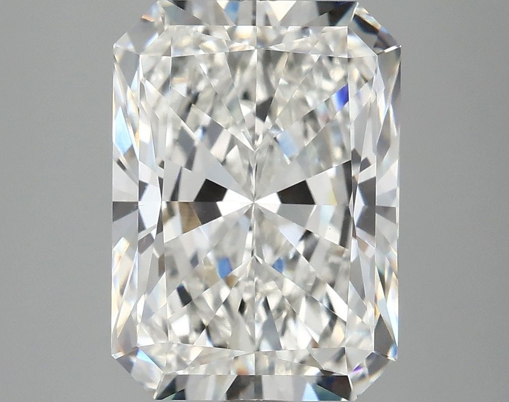 IGI Radiant 4.02ct E VVS2 - Loose Lab Diamond: IGI Radiant 4.02ct E VVS2 - Loose Lab Diamond Item Specifics: Source: This Is A Real Diamond Grown In A Lab Not Mined. Carat: 4.02 Cut: - Color: E Clarity: VVS2 Polish: EX Symmetry: EX Measurements: 1