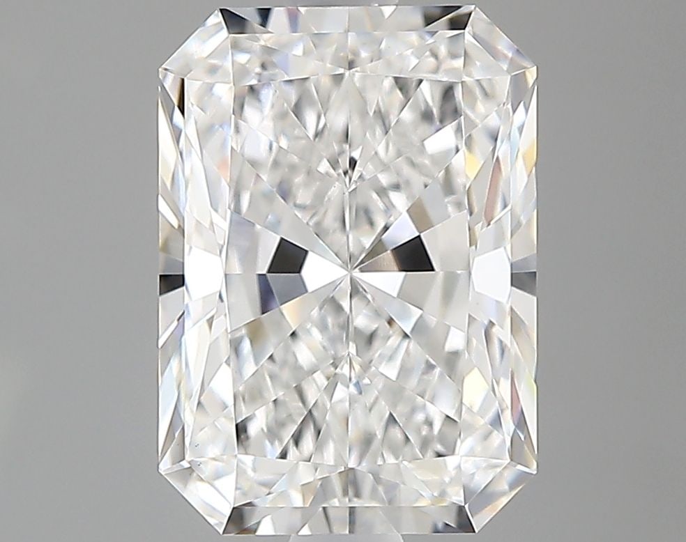 IGI Radiant 2.02ct E VVS2 - Loose Lab Diamond: IGI Radiant 2.02ct E VVS2 - Loose Lab Diamond Item Specifics: Source: This Is A Real Diamond Grown In A Lab Not Mined. Carat: 2.02 Cut: - Color: E Clarity: VVS2 Polish: EX Symmetry: EX Measurements: 8