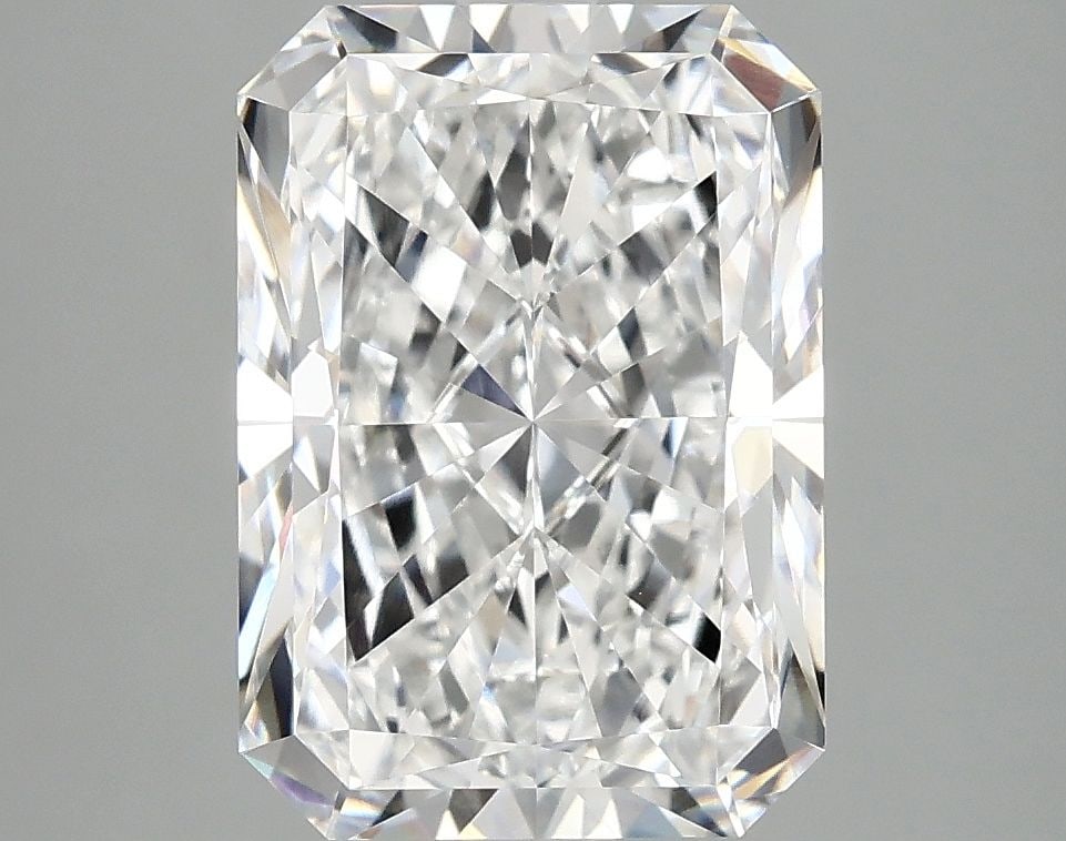 IGI Radiant 4.15ct E VVS2 - Loose Lab Diamond: IGI Radiant 4.15ct E VVS2 - Loose Lab Diamond Item Specifics: Source: This Is A Real Diamond Grown In A Lab Not Mined. Carat: 4.15 Cut: - Color: E Clarity: VVS2 Polish: EX Symmetry: EX Measurements: 1