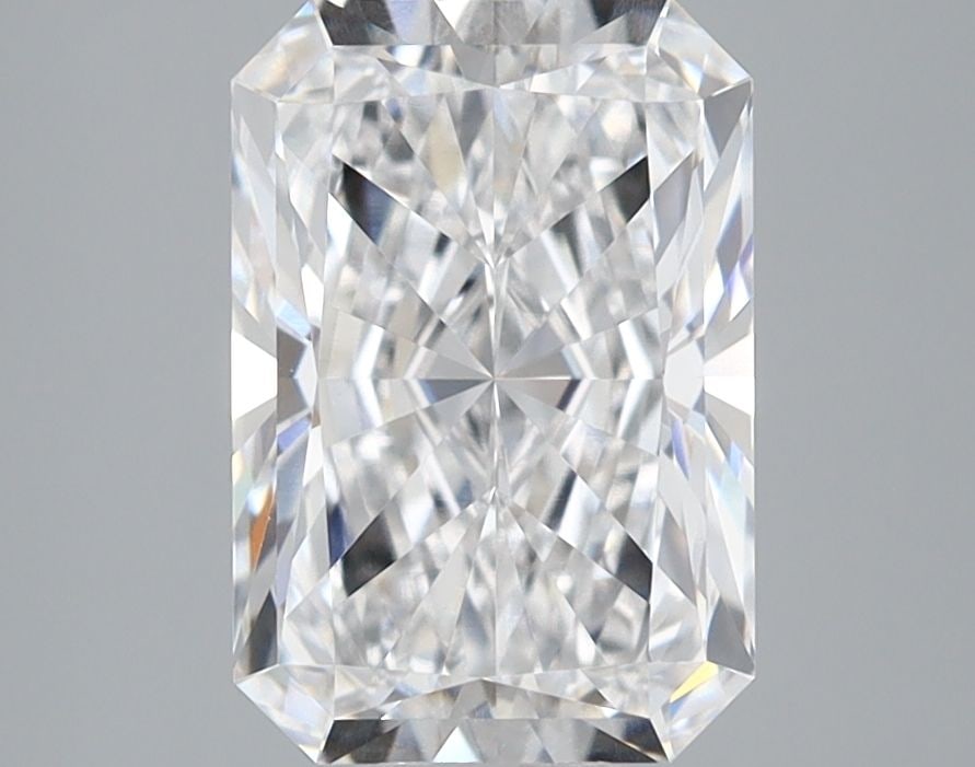 IGI Radiant 2.56ct D VVS2 - Loose Lab Diamond: IGI Radiant 2.56ct D VVS2 - Loose Lab Diamond Item Specifics: Source: This Is A Real Diamond Grown In A Lab Not Mined. Carat: 2.56 Cut: - Color: D Clarity: VVS2 Polish: EX Symmetry: EX Measurements: 9