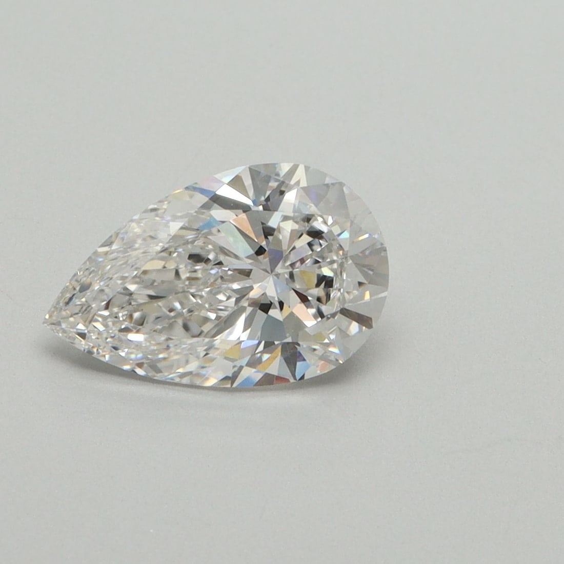 IGI Pear 1.51ct E VVS2 - Loose Lab Diamond: IGI Pear 1.51ct E VVS2 - Loose Lab Diamond Item Specifics: Source: This Is A Real Diamond Grown In A Lab Not Mined. Carat: 1.51 Cut: - Color: E Clarity: VVS2 Polish: EX Symmetry: VG Measurements: