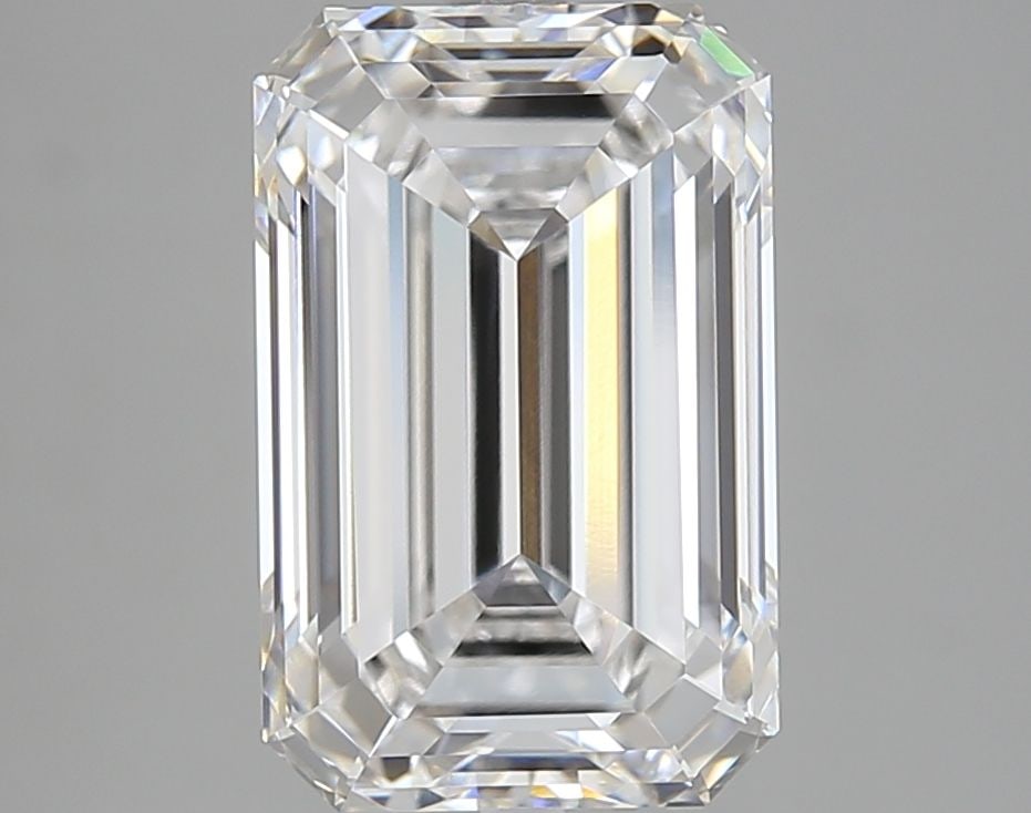 IGI Emerald 5.03ct E IF - Loose Lab Diamond: IGI Emerald 5.03ct E IF - Loose Lab Diamond Item Specifics: Source: This Is A Real Diamond Grown In A Lab Not Mined. Carat: 5.03 Cut: - Color: E Clarity: IF Polish: EX Symmetry: EX Measurements: 12.25