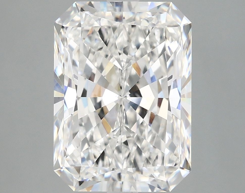 IGI Radiant 4.18ct D VVS2 - Loose Lab Diamond: IGI Radiant 4.18ct D VVS2 - Loose Lab Diamond Item Specifics: Source: This Is A Real Diamond Grown In A Lab Not Mined. Carat: 4.18 Cut: - Color: D Clarity: VVS2 Polish: EX Symmetry: EX Measurements: 1
