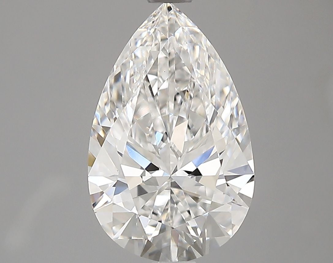 IGI Pear 2.08ct E VVS2 - Loose Lab Diamond: IGI Pear 2.08ct E VVS2 - Loose Lab Diamond Item Specifics: Source: This Is A Real Diamond Grown In A Lab Not Mined. Carat: 2.08 Cut: - Color: E Clarity: VVS2 Polish: EX Symmetry: EX Measurements: 11.3