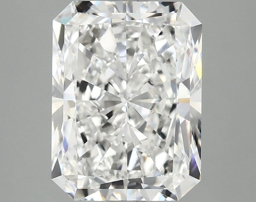 IGI Radiant 2.95ct E VVS2 - Loose Lab Diamond: IGI Radiant 2.95ct E VVS2 - Loose Lab Diamond Item Specifics: Source: This Is A Real Diamond Grown In A Lab Not Mined. Carat: 2.95 Cut: - Color: E Clarity: VVS2 Polish: EX Symmetry: EX Measurements: