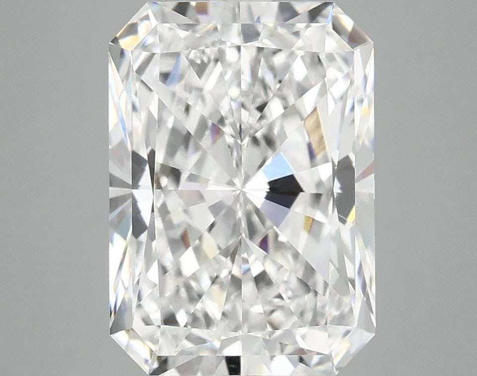 IGI Radiant 4.07ct E VVS2 - Loose Lab Diamond: IGI Radiant 4.07ct E VVS2 - Loose Lab Diamond Item Specifics: Source: This Is A Real Diamond Grown In A Lab Not Mined. Carat: 4.07 Cut: - Color: E Clarity: VVS2 Polish: EX Symmetry: EX Measurements: 1