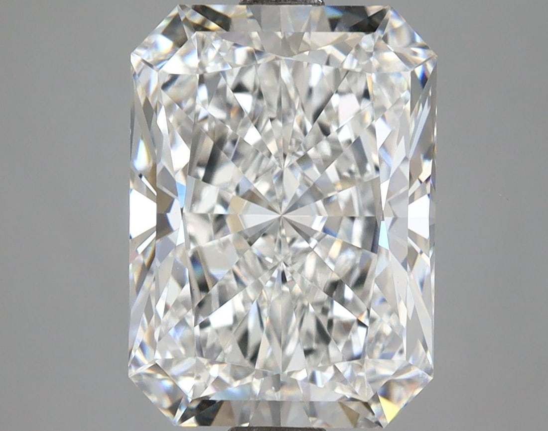 IGI Radiant 5.09ct D VVS2 - Loose Lab Diamond: IGI Radiant 5.09ct D VVS2 - Loose Lab Diamond Item Specifics: Source: This Is A Real Diamond Grown In A Lab Not Mined. Carat: 5.09 Cut: - Color: D Clarity: VVS2 Polish: EX Symmetry: EX Measurements: 1