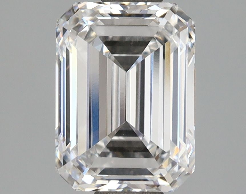 IGI Emerald 2.01ct E VVS1 - Loose Lab Diamond: IGI Emerald 2.01ct E VVS1 - Loose Lab Diamond Item Specifics: Source: This Is A Real Diamond Grown In A Lab Not Mined. Carat: 2.01 Cut: - Color: E Clarity: VVS1 Polish: EX Symmetry: EX Measurements: 8